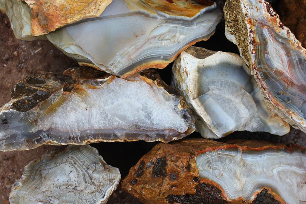 Agate - Banded - Block Rough. Price per Kg