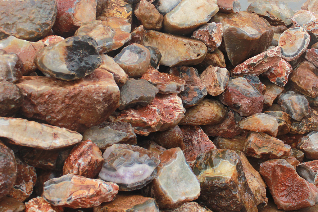 Agate - Banded - Block Rough. Price per Kg