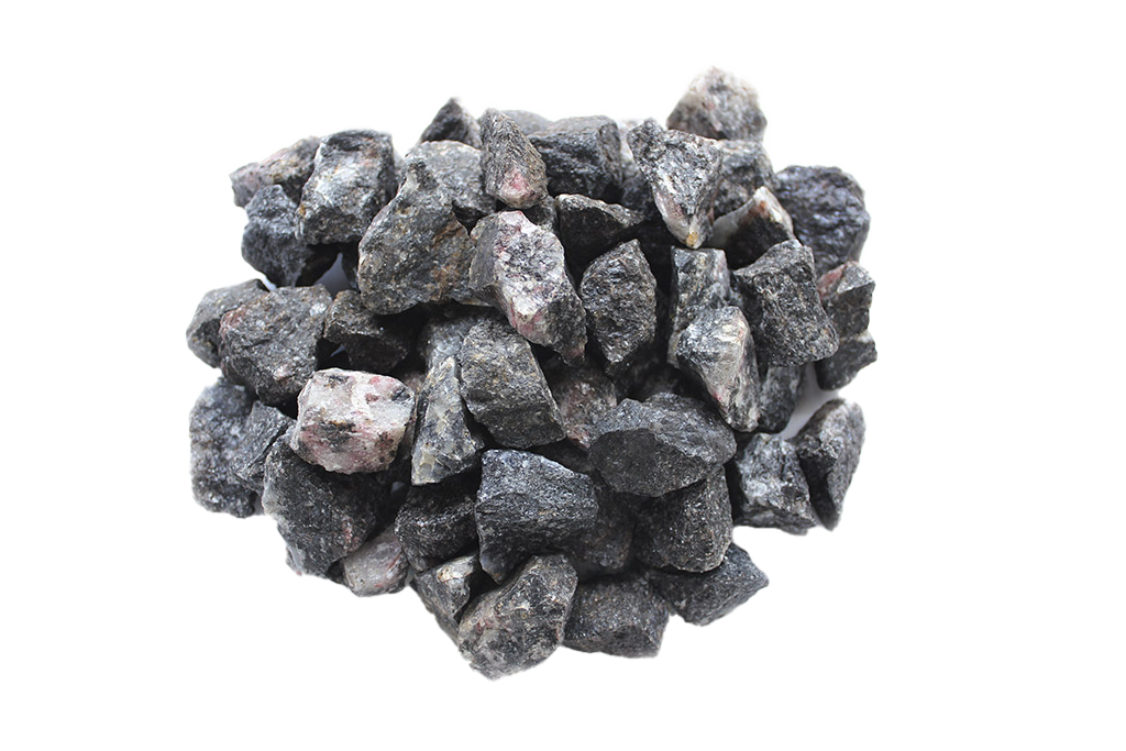 Rhodonite Gem Decor Rough. 1 Kg Bag